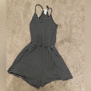 Striped romper super comfy and lightweight!